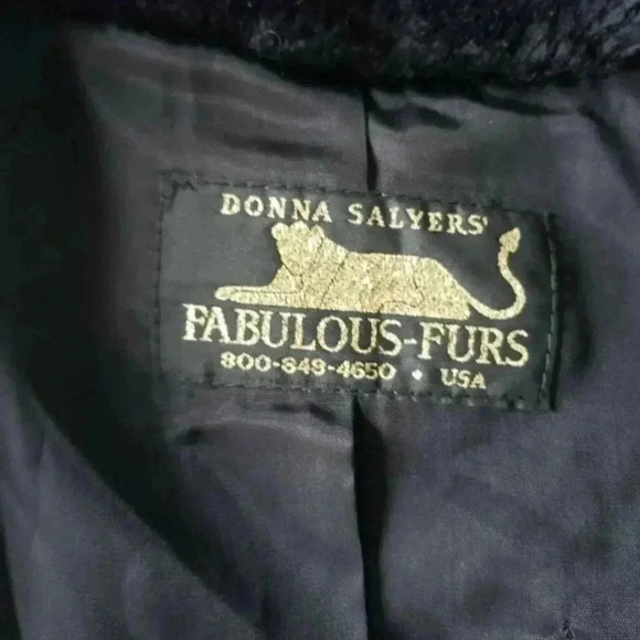 Womens Donna Salyers Fabulous fur coat size small. Fits like a med to large. - Picture 2 of 4